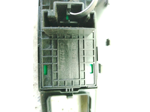 5G0959857D MANDO ELEVALUNAS PUERTA LAT DEL IZQ SEAT LEON (KL1)|Desguaces La Cabaña