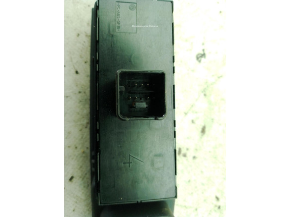 5K4959857 MANDO ELEVALUNAS PUERTA LAT DEL IZQ VW PASSAT CC (357)|Desguaces La Cabaña