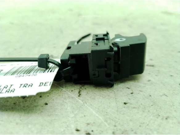 5G0959855M MANDO ELEVALUNAS PUERTA LAT TRA DER SEAT LEON (KL1)|Desguaces La Cabaña