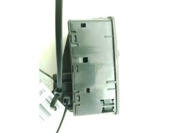 315625731 MANDO ELEVALUNAS PUERTA LAT DEL IZQ OPEL CORSA D (S07)|Desguaces La Cabaña