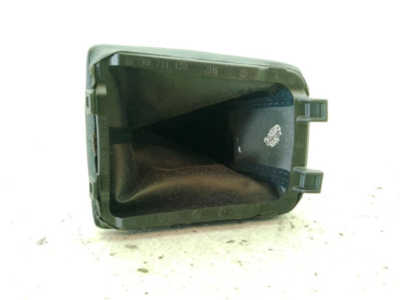 6V0711113CN POMO PALANCA CAMBIOS SKODA FABIA III (NJ3)|Desguaces La Cabaña