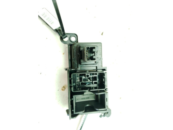 68492EB300 INTERRUPTOR WARNING NISSAN NV200 / EVALIA Autobús|Desguaces La Cabaña