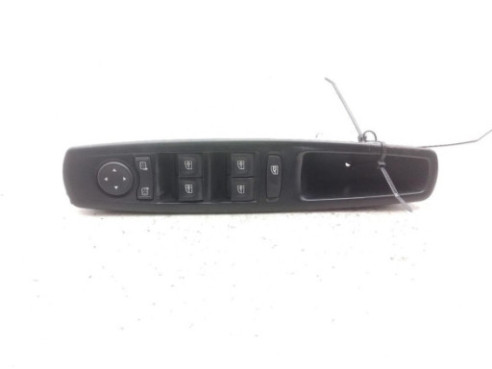 MANDO ELEVALUNAS PUERTA LAT DEL IZQ RENAULT MEGANE III Fastback (BZ0_)|Desguaces La Cabaña