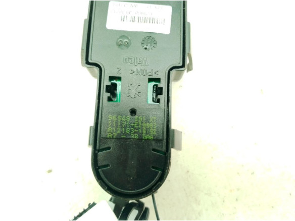96548591XT MANDO ELEVALUNAS PUERTA LAT DEL IZQ CITROEN C3 Picasso|Desguaces La Cabaña