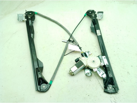 119144103 ELEVALUNAS PUERTA LAT DEL IZQ FORD FOCUS Turnier (DNW)|Desguaces La Cabaña