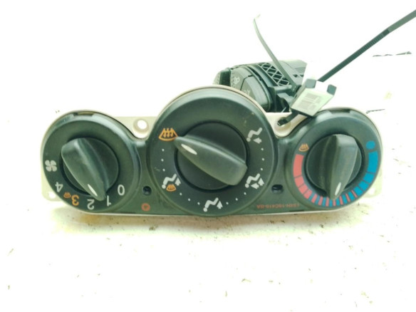 98AB18C419 MANDO CALEFACCION FORD FOCUS Turnier (DNW)|Desguaces La Cabaña