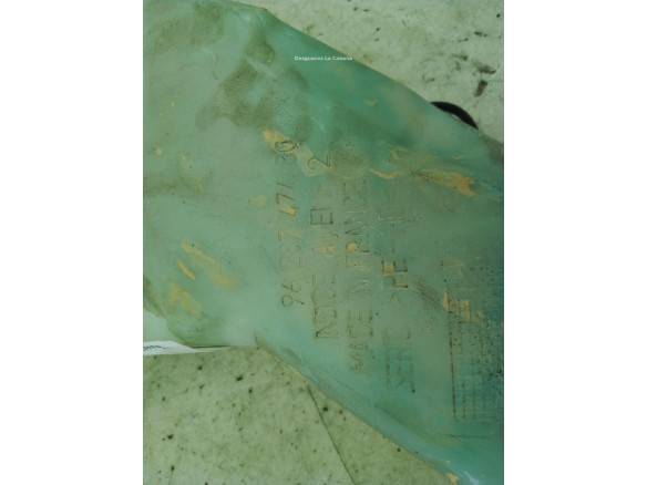 9628747480 BOTE LIMPIAPARABRISAS PEUGEOT 206|Desguaces La Cabaña