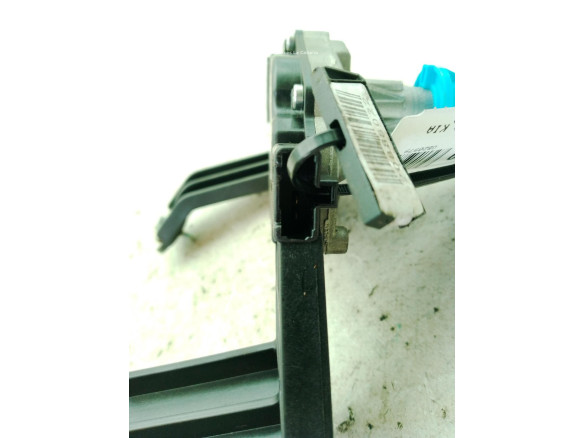 987003W000 MOTOR LIMPIAPARABRISAS TRA KIA SPORTAGE (SL)|Desguaces La Cabaña