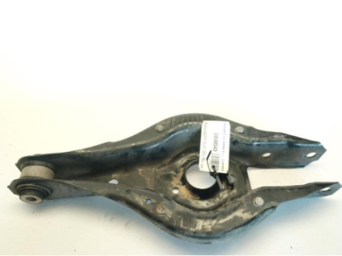 688469401 BRAZO SUSPENSION TRA DER INF CENTRAL BMW 3 (G20)|Desguaces La Cabaña