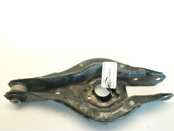 688469401 BRAZO SUSPENSION TRA DER INF CENTRAL BMW 3 (G20)|Desguaces La Cabaña