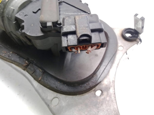 8200317212  MOTOR LIMPIAPARABRISAS DEL RENAULT LAGUNA II (BG0/1_)|Desguaces La Cabaña