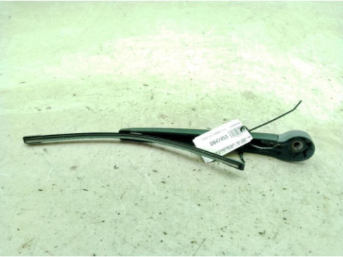 5G9955707  BRAZO LIMPIAPARABRISAS TRA PORTÓN SKODA FABIA III (NJ3)|Desguaces La Cabaña