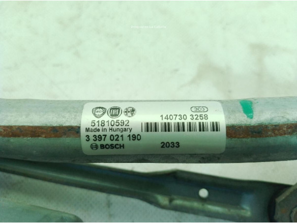 51810592 MOTOR LIMPIAPARABRISAS DEL OPEL COMBO Furgón/ranchera familiar (X12)|Desguaces La Cabaña
