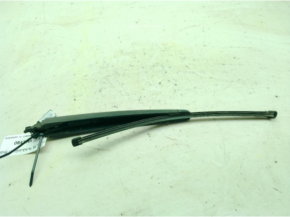 6Q6955707C  BRAZO LIMPIAPARABRISAS TRA PORTÓN VW GOLF V (1K1)|Desguaces La Cabaña