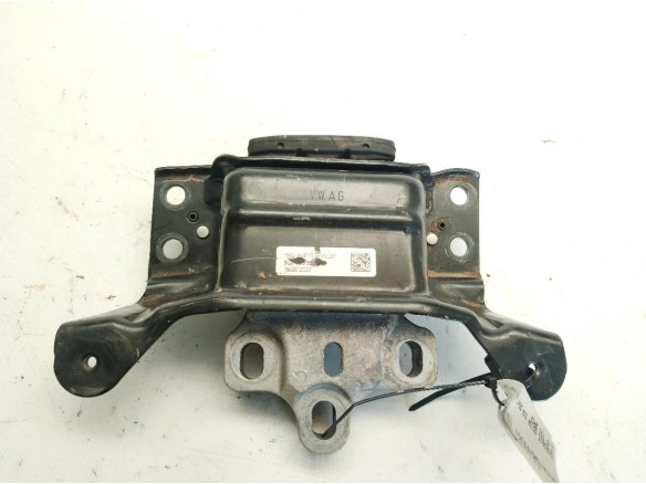 5Q0199555BJ  SOPORTE MOTOR IZQ SEAT LEON (KL1)|Desguaces La Cabaña