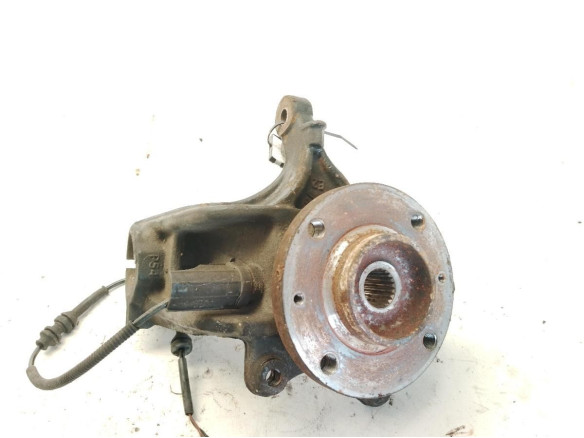 364690  MANGUETA DEL IZQ PEUGEOT 208|Desguaces La Cabaña