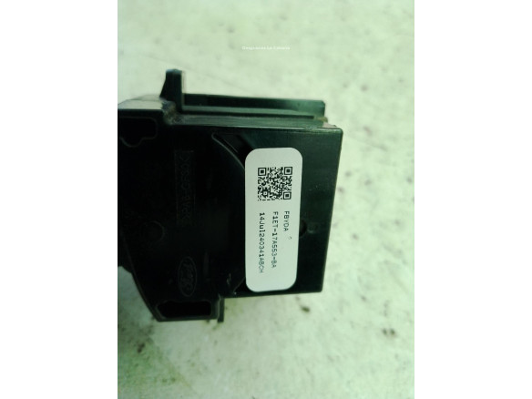 F1ET17A553BA MANDO LIMPIAPARABRISAS FORD FOCUS III Turnier|Desguaces La Cabaña