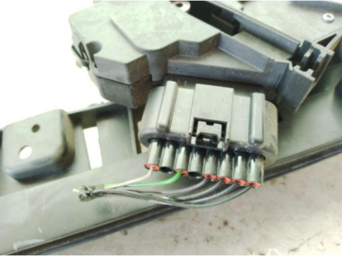 BM5AA26413AF CERRADURA PUERTA LAT TRA IZQ FORD FOCUS III Turnier|Desguaces La Cabaña