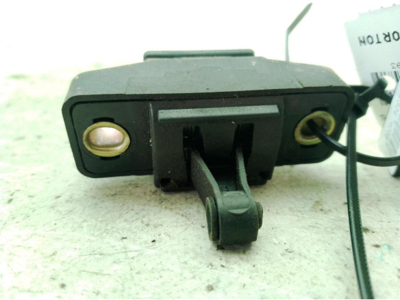 CERRADURA PORTON / TAPA MALETA RENAULT MEGANE I (BA0/1_)|Desguaces La Cabaña