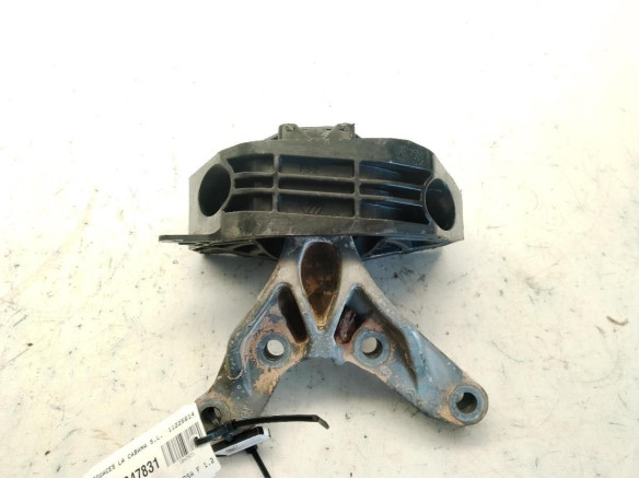 SOPORTE MOTOR DER OPEL CORSA F|Desguaces La Cabaña