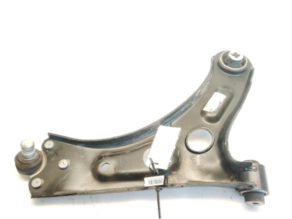 9857897880  BRAZO SUSPENSION DEL DER INF OPEL CORSA 1.2S|Desguaces La Cabaña
