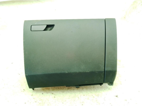 5FB857095H  GUANTERA INFERIOR DER SEAT LEON Sportstourer (KL8)|Desguaces La Cabaña