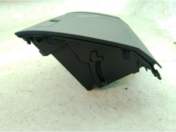 5FB857095H  GUANTERA INFERIOR DER SEAT LEON Sportstourer (KL8)|Desguaces La Cabaña