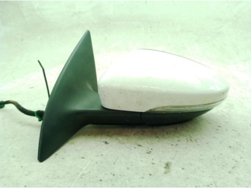 3C8827025D  TAPA MALETA VW CC (358)|Desguaces La Cabaña 2