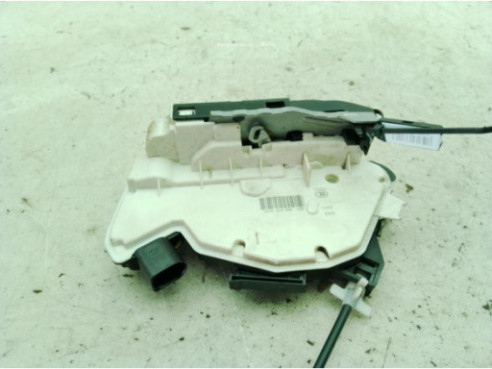 3C8827025D  TAPA MALETA VW CC (358)|Desguaces La Cabaña 2