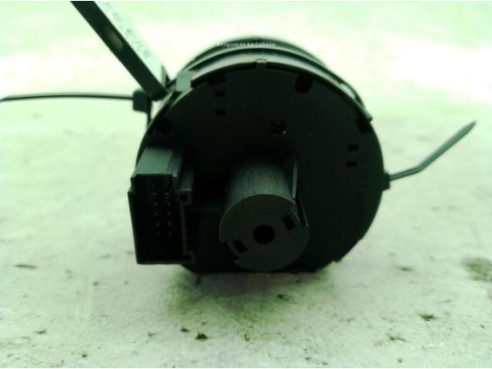 3C8827025D  TAPA MALETA VW CC (358)|Desguaces La Cabaña 2