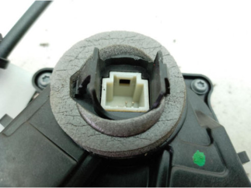 805024067R CERRADURA PUERTA LAT DEL DER RENAULT CAPTUR II (HF_)|Desguaces La Cabaña