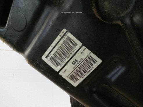 7710002M40 DEPOSITO COMBUSTIBLE TOYOTA COROLLA Fastback (_E21_)|Desguaces La Cabaña