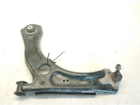 2Q0407151D  BRAZO SUSPENSION DEL IZQ INF SEAT ARONA (KJ7)|Desguaces La Cabaña