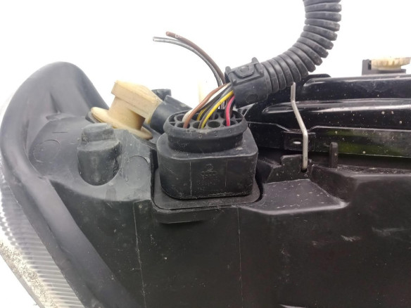 FARO IZQUIERDO SEAT IBIZA II (6K1)|Desguaces La Cabaña