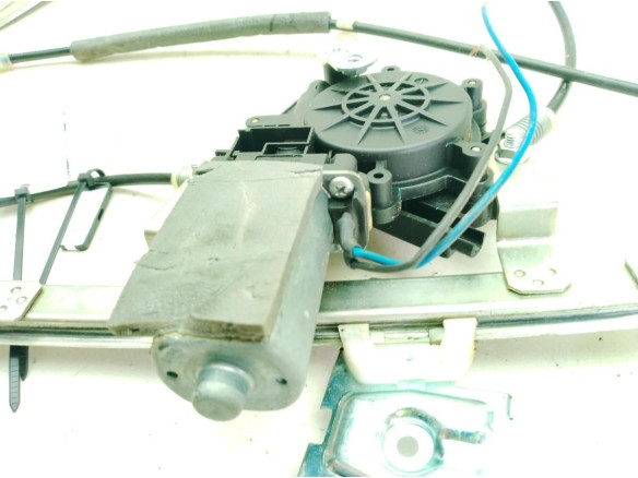 4848031 ELEVALUNAS PUERTA LAT DEL IZQ SEAT IBIZA II (6K1)|Desguaces La Cabaña