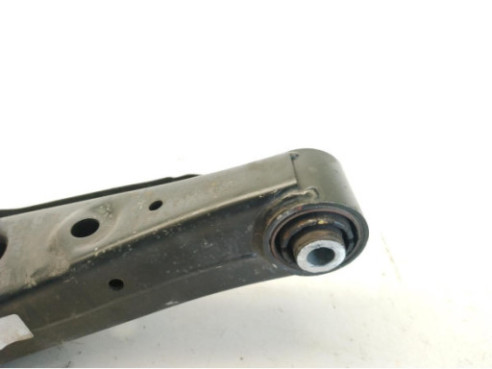 BRAZO SUSPENSION TRASERO IZQUIERDO INFERIOR CENTRAL|Desguaces La Cabaña 2