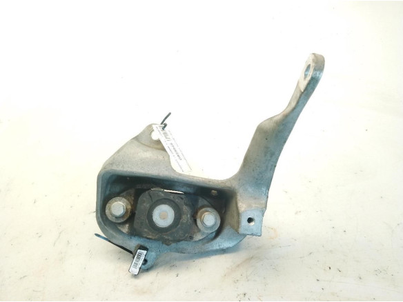 A4472420001  SOPORTE MOTOR IZQ MERCEDES BENZ VITO Tourer (W447)|Desguaces La Cabaña