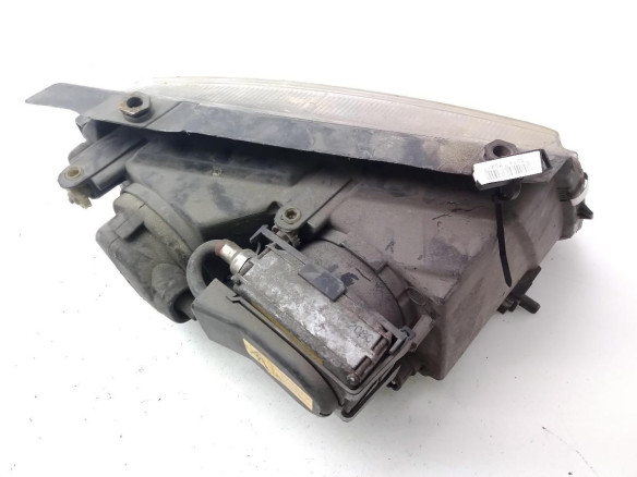 FARO IZQUIERDO VW PASSAT (3B2)|Desguaces La Cabaña