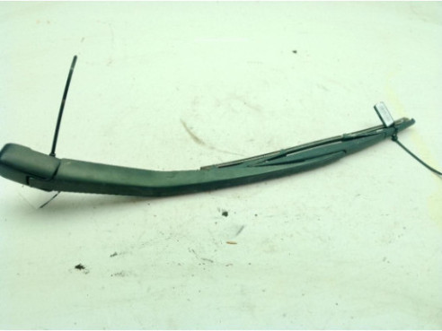 287801HA4B  BRAZO LIMPIAPARABRISAS TRA PORTÓN NISSAN MICRA IV (K13)|Desguaces La Cabaña
