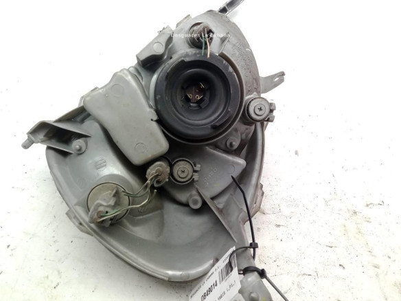 FARO DERECHO TOYOTA YARIS (_P1_)|Desguaces La Cabaña