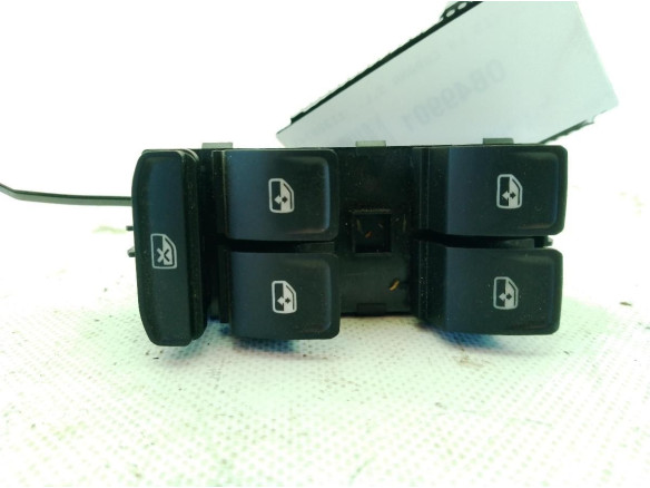 5G0959857F  MANDO ELEVALUNAS PUERTA LAT DEL IZQ SEAT LEON (5F1)|Desguaces La Cabaña