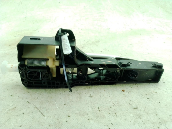 806064060R  MANILLA PUERTA LAT DEL DER EXT RENAULT MEGANE IV (B9A/M_)|Desguaces La Cabaña