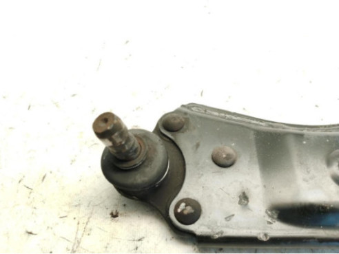 13426552  BRAZO SUSPENSION DEL DER INF OPEL CORSA E (X15)|Desguaces La Cabaña