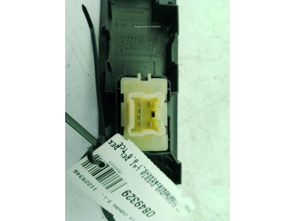 809602454R MANDO ELEVALUNAS PUERTA LAT DEL DER RENAULT CAPTUR (J5_, H5_)|Desguaces La Cabaña
