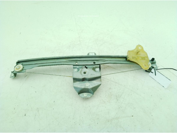 807200713R  ELEVALUNAS PUERTA LAT DEL DER RENAULT CAPTUR (J5_, H5_)|Desguaces La Cabaña