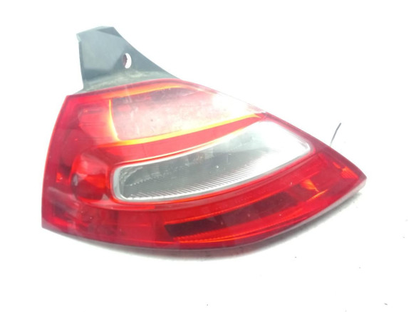 8200413214 PILOTO TRA IZQ EXT RENAULT MEGANE II (BM0/1_, CM0/1_)|Desguaces La Cabaña