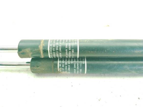 AMORTIGUADOR PORTON / TAPA MALETA SUBARU LEGACY IV Ranchera familiar (BP)|Desguaces La Cabaña