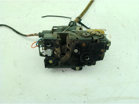3B4839016M CERRADURA PUERTA LAT TRA DER SEAT LEON (1M1)|Desguaces La Cabaña
