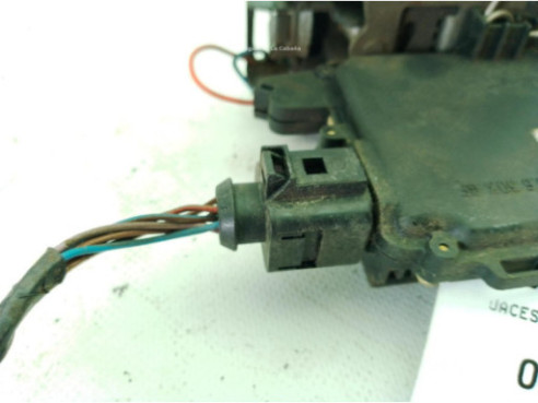 3B4839016M CERRADURA PUERTA LAT TRA DER SEAT LEON (1M1)|Desguaces La Cabaña