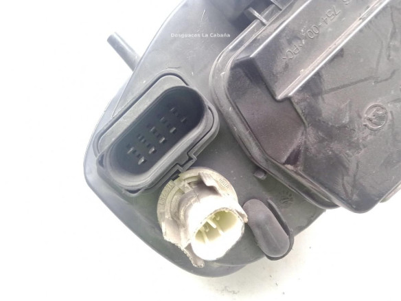 FARO DERECHO SKODA SUPERB I (3U4)|Desguaces La Cabaña
